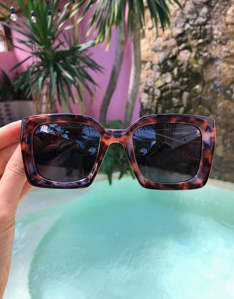 Coco Womens Sunglasses: Tortoise