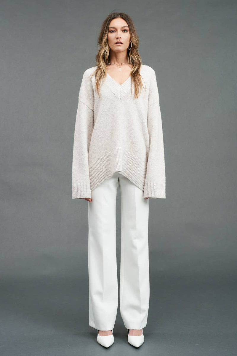 Mila V-Neck Sweater Pullover Oatmeal  : M