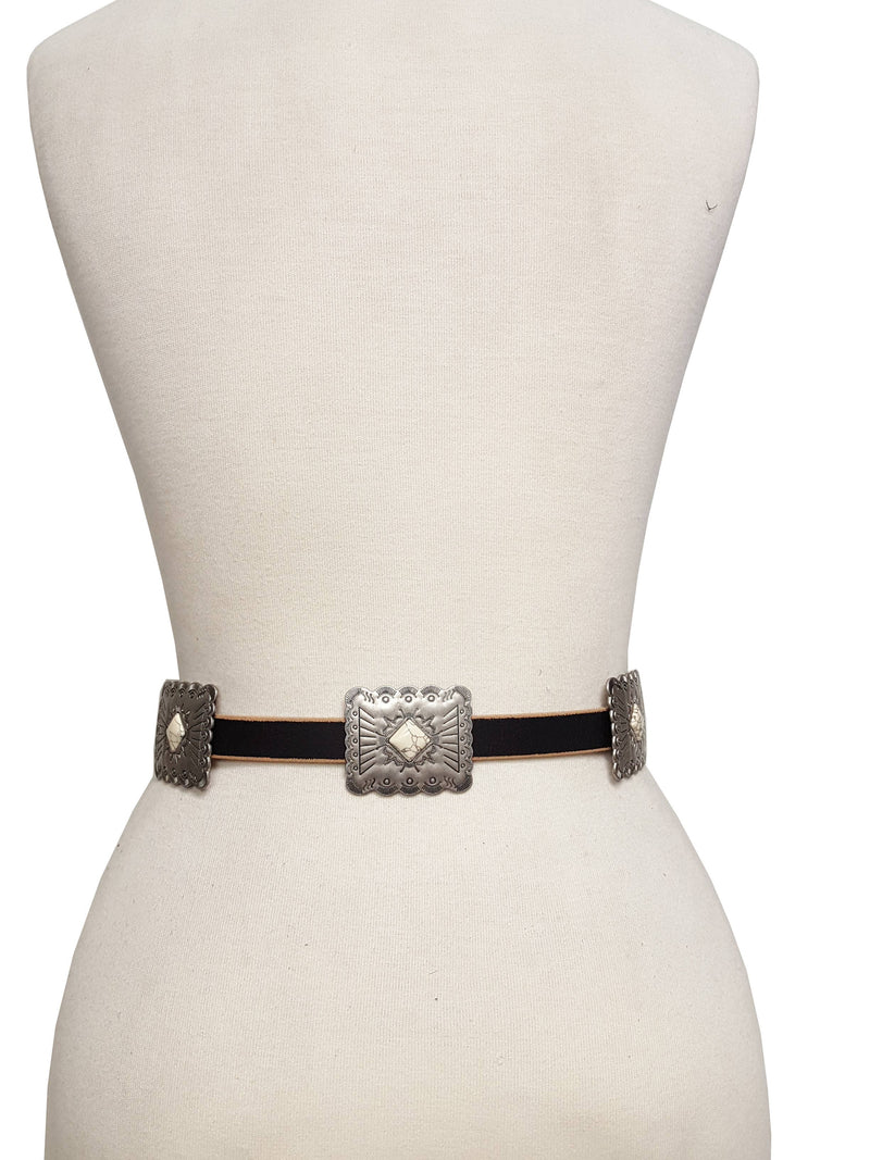 Western Genuine Distressed Leather belt w.Rectangular concho: Black / S/M