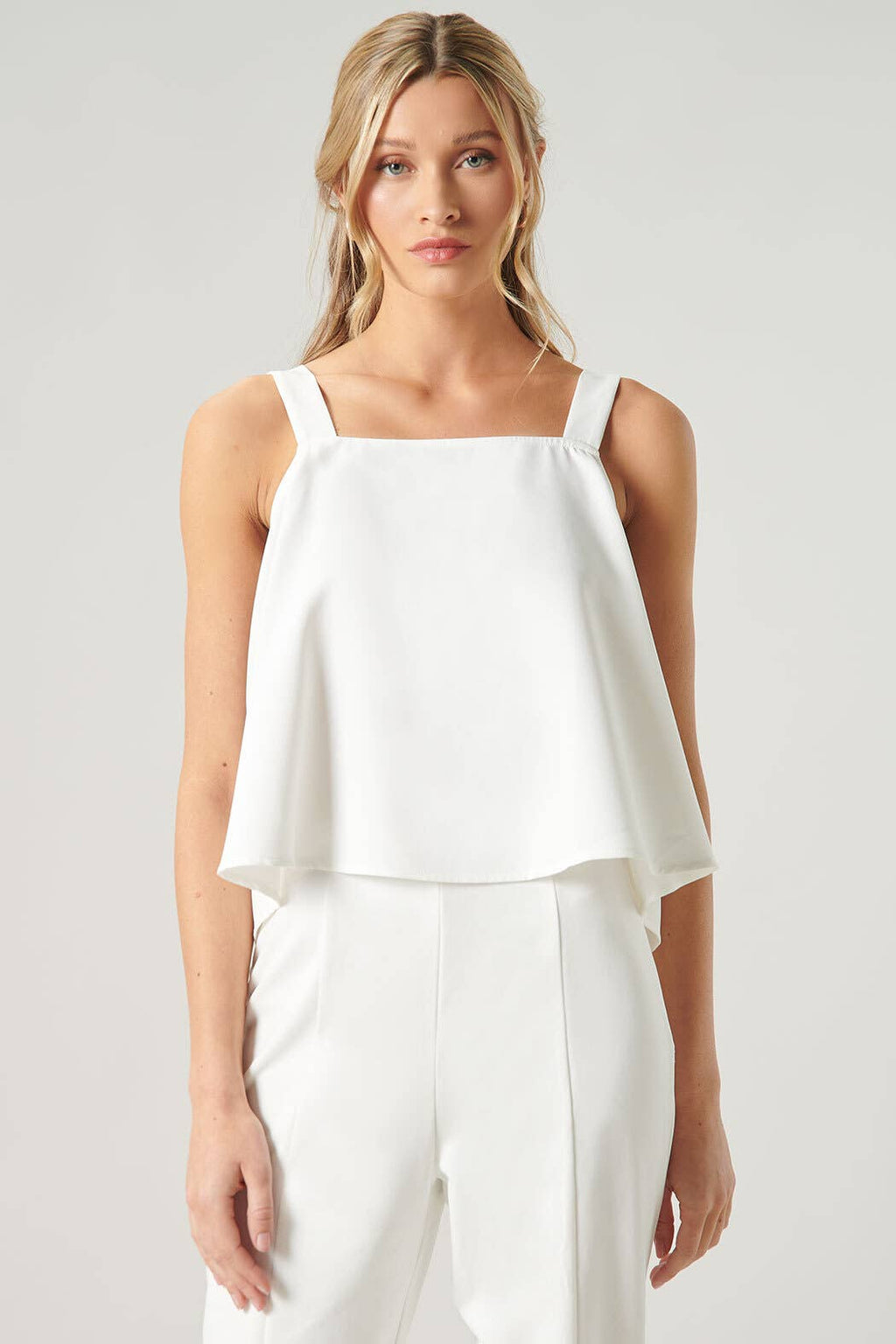 Sheldyn Square Neck Knot Strap Top: White / XS