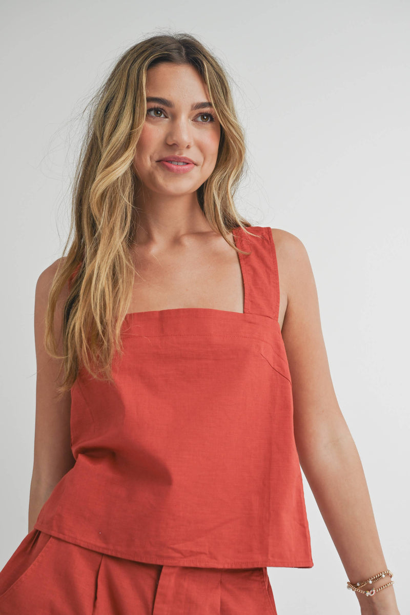 T3187ST CROSSED BACK DETAIL LINEN TOP: M / TOFFEE