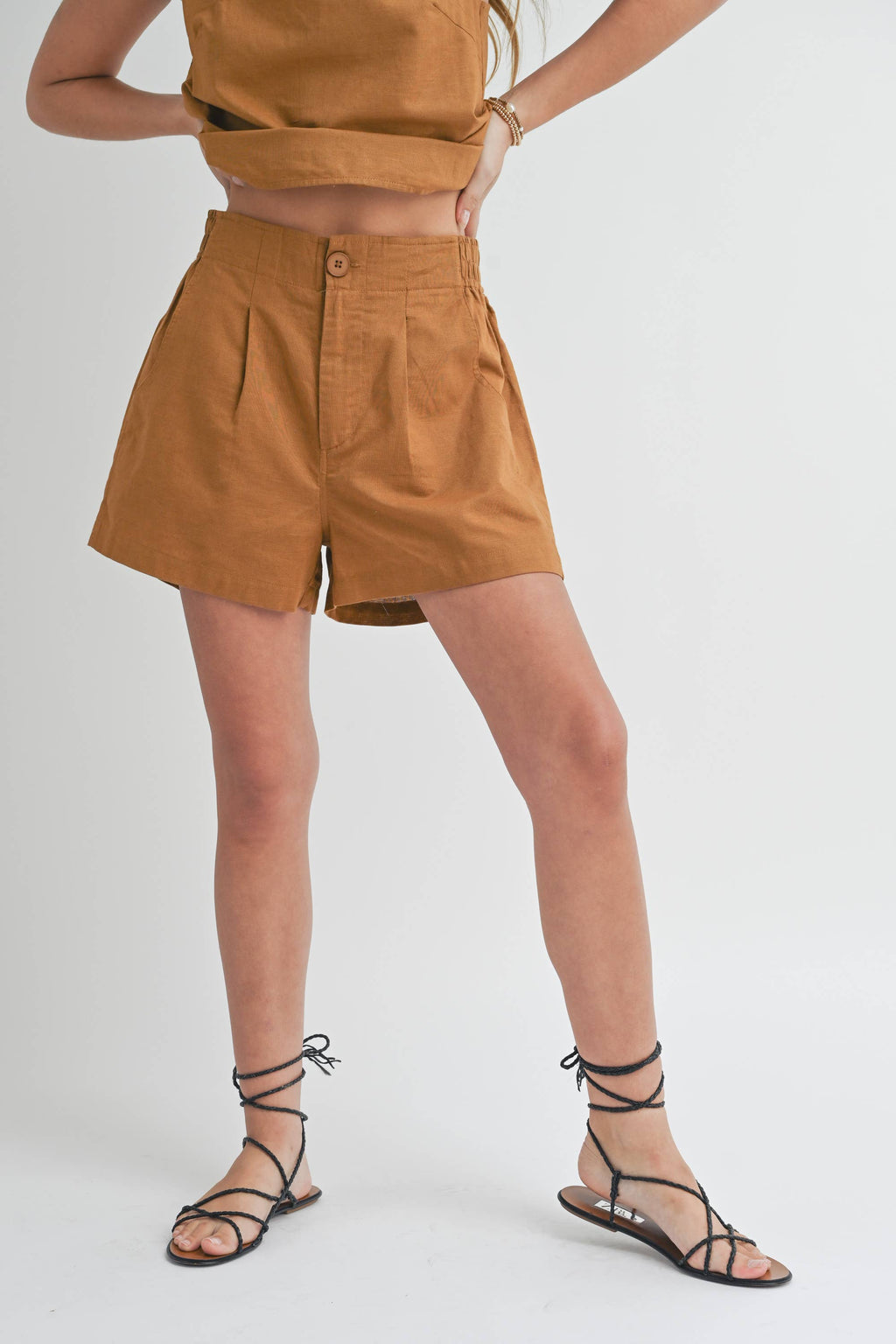 P3188ST ELASTIC WAIST BAND SHORTS: TOFFEE / M